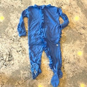 Posh peanut 0-3 Ruffle Footie